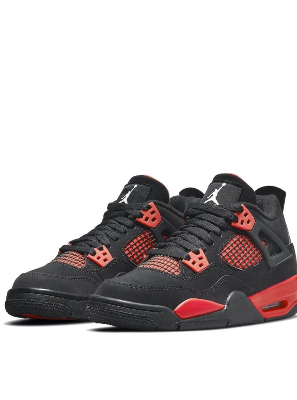 JORDAN 4 RETRO
RED THUNDER