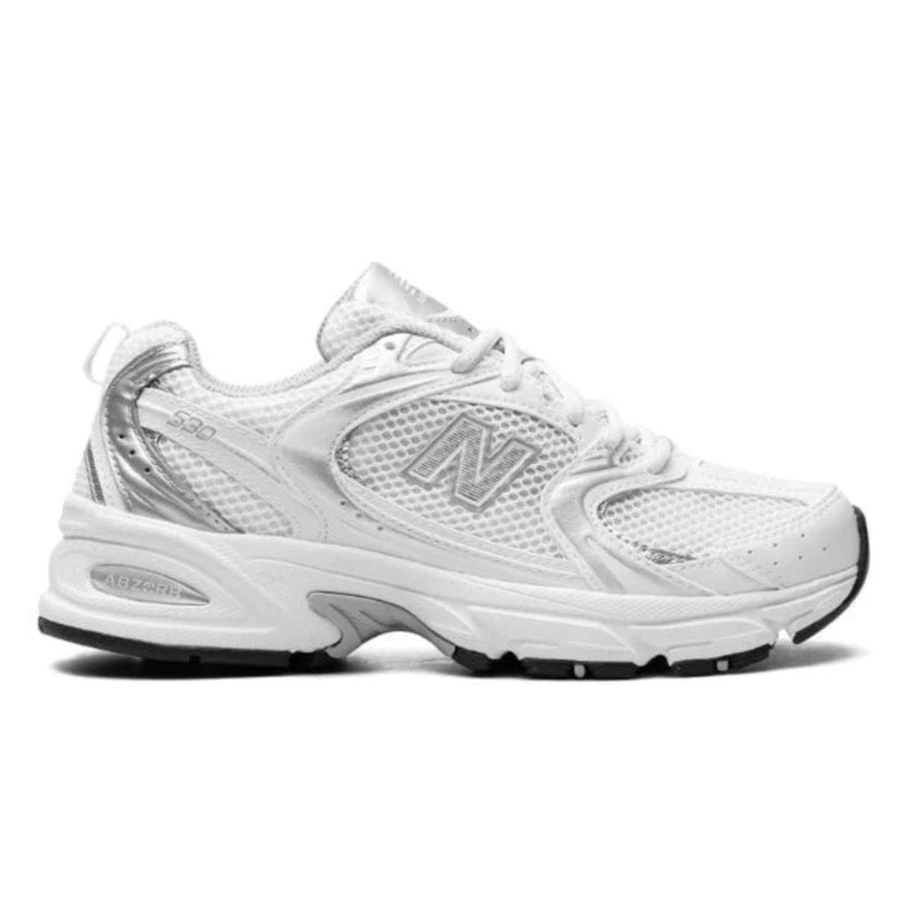 New Balance “530”