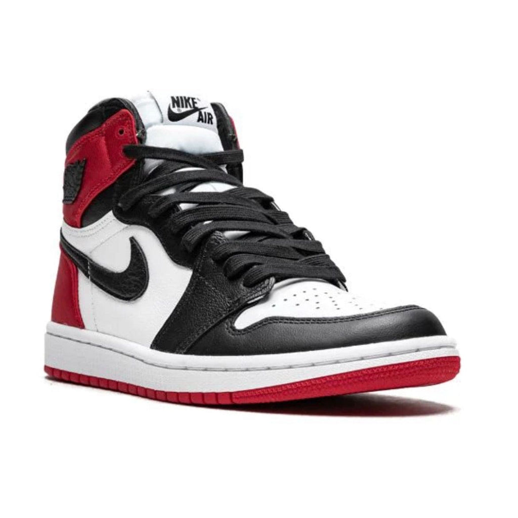 AIR JORDAN 1 HIGH OG "SATIN BLACK TOE"