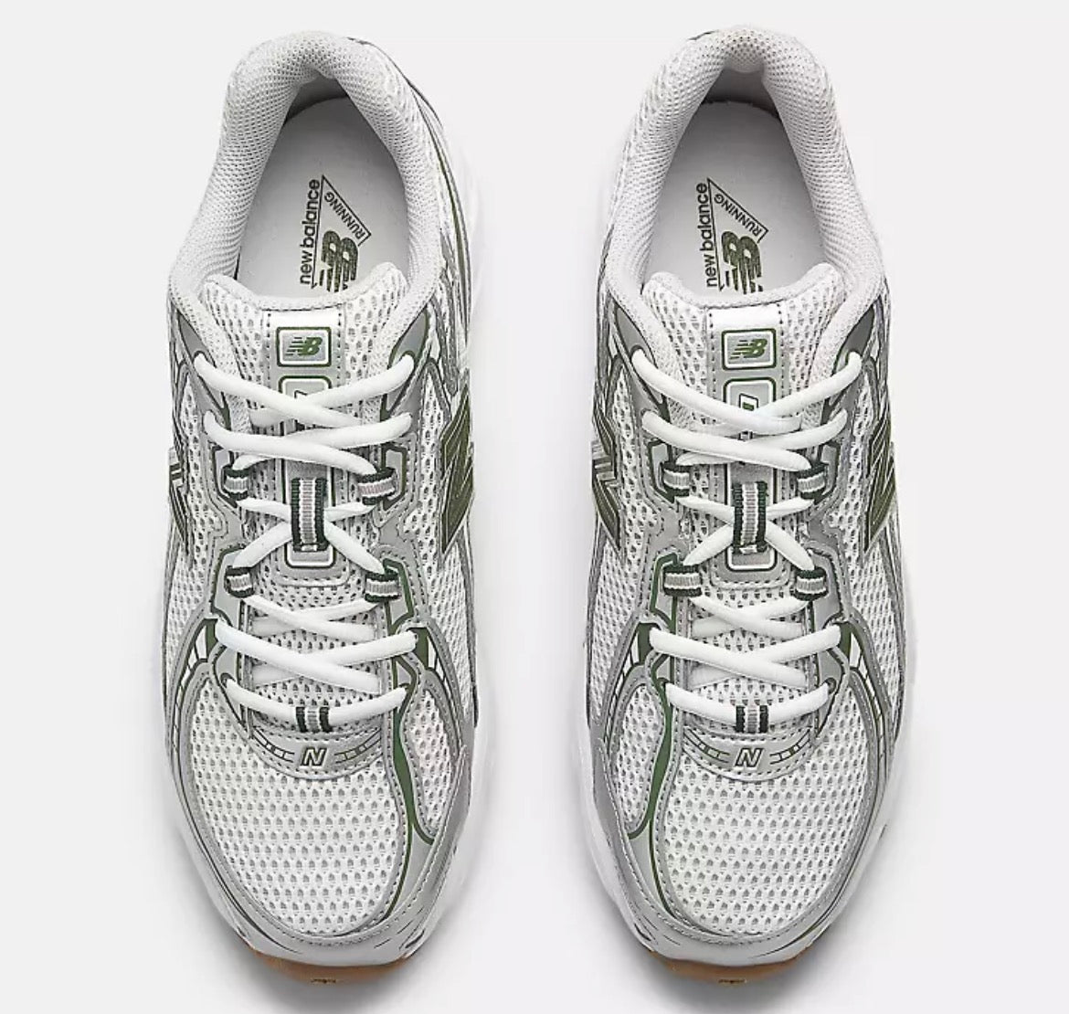 New balance “740”