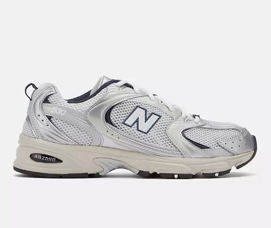 New Balance 530 trainers